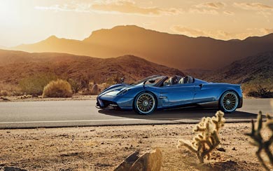 2017 Pagani Huayra Roadster wallpaper thumbnail.