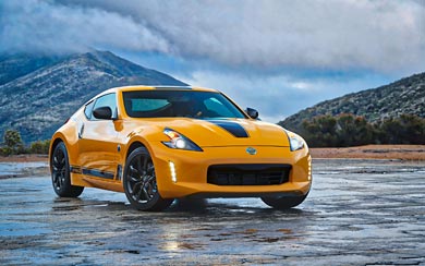 2018 Nissan 370Z Heritage Edition wallpaper thumbnail.