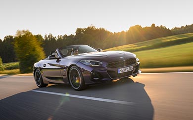 2023 BMW Z4 M40i wallpaper thumbnail.