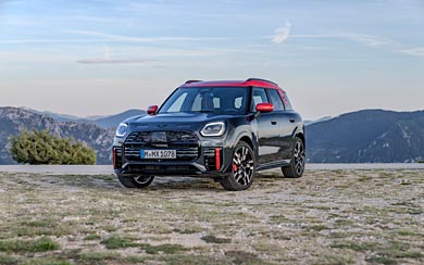 2024 Mini John Cooper Works Countryman wallpaper thumbnail.