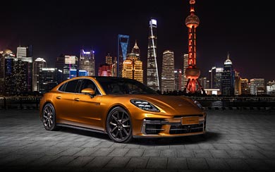 2024 Porsche Panamera Turbo E-Hybrid wallpaper thumbnail.