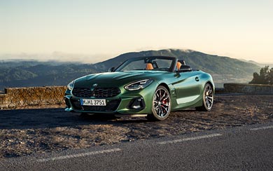 2025 BMW Z4 Pure Impulse Edition wallpaper thumbnail.