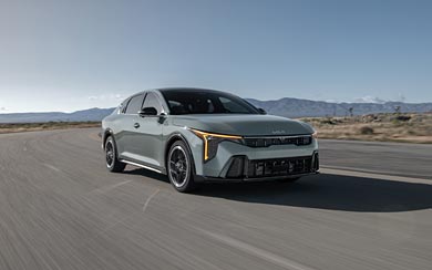2025 Kia K4 GT-Line wallpaper thumbnail.